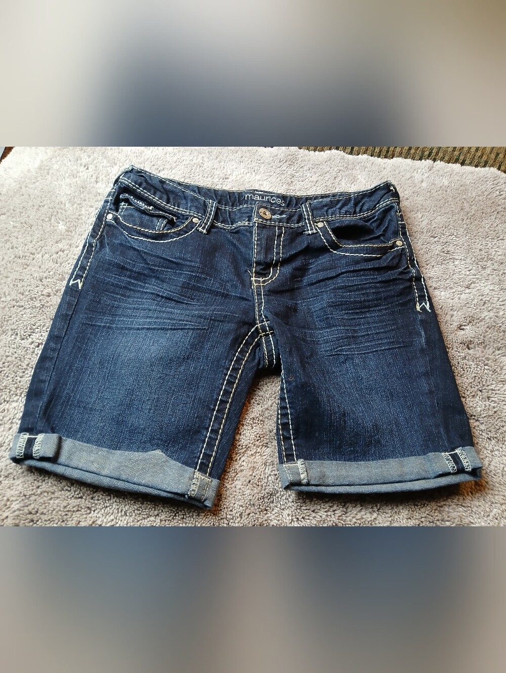 Maurices Contrast Thick Stitch Cuffed Bermuda Denim Shorts Women's Size 5/6